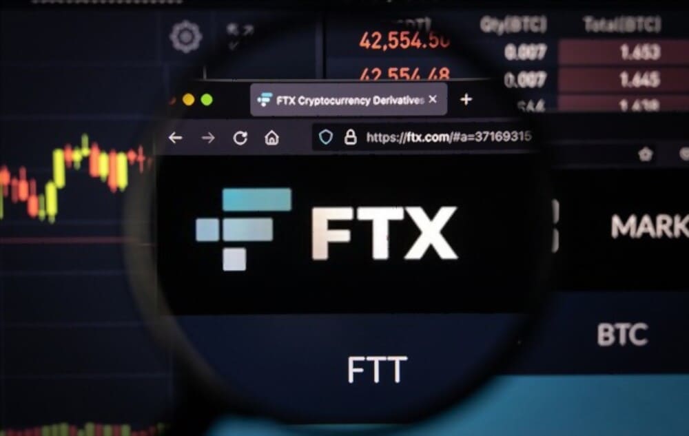 تقارير عن إفلاس FTX و انخفاض أسعار العملات المشفرة